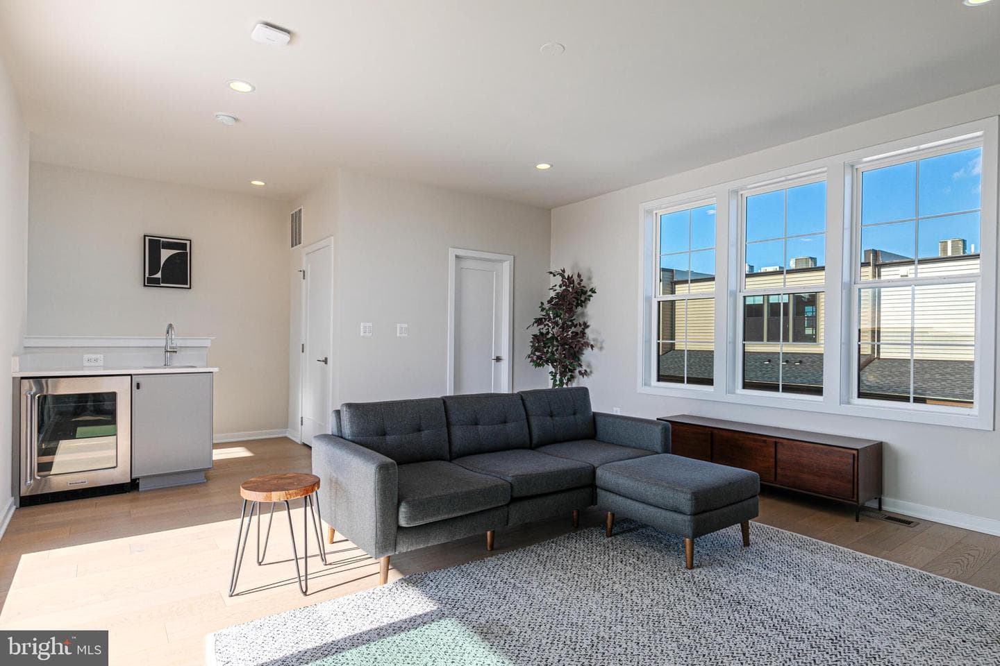 43420 Grandmoore Street photo 39