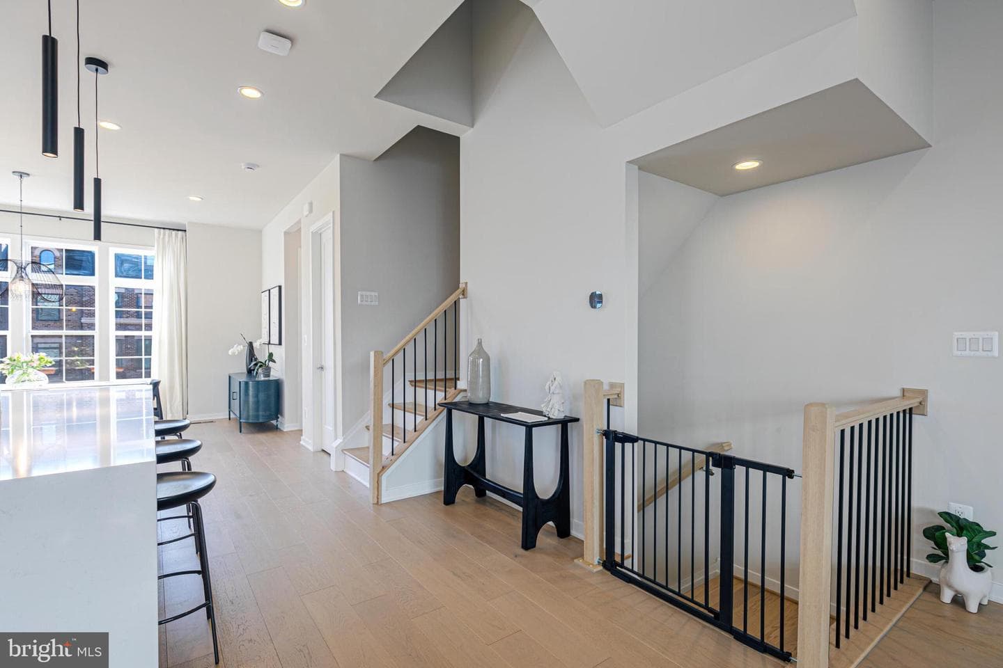 43420 Grandmoore Street photo 5