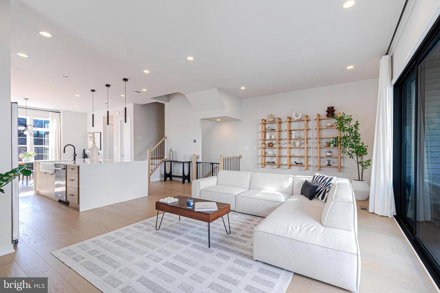 43420 Grandmoore Street photo 8