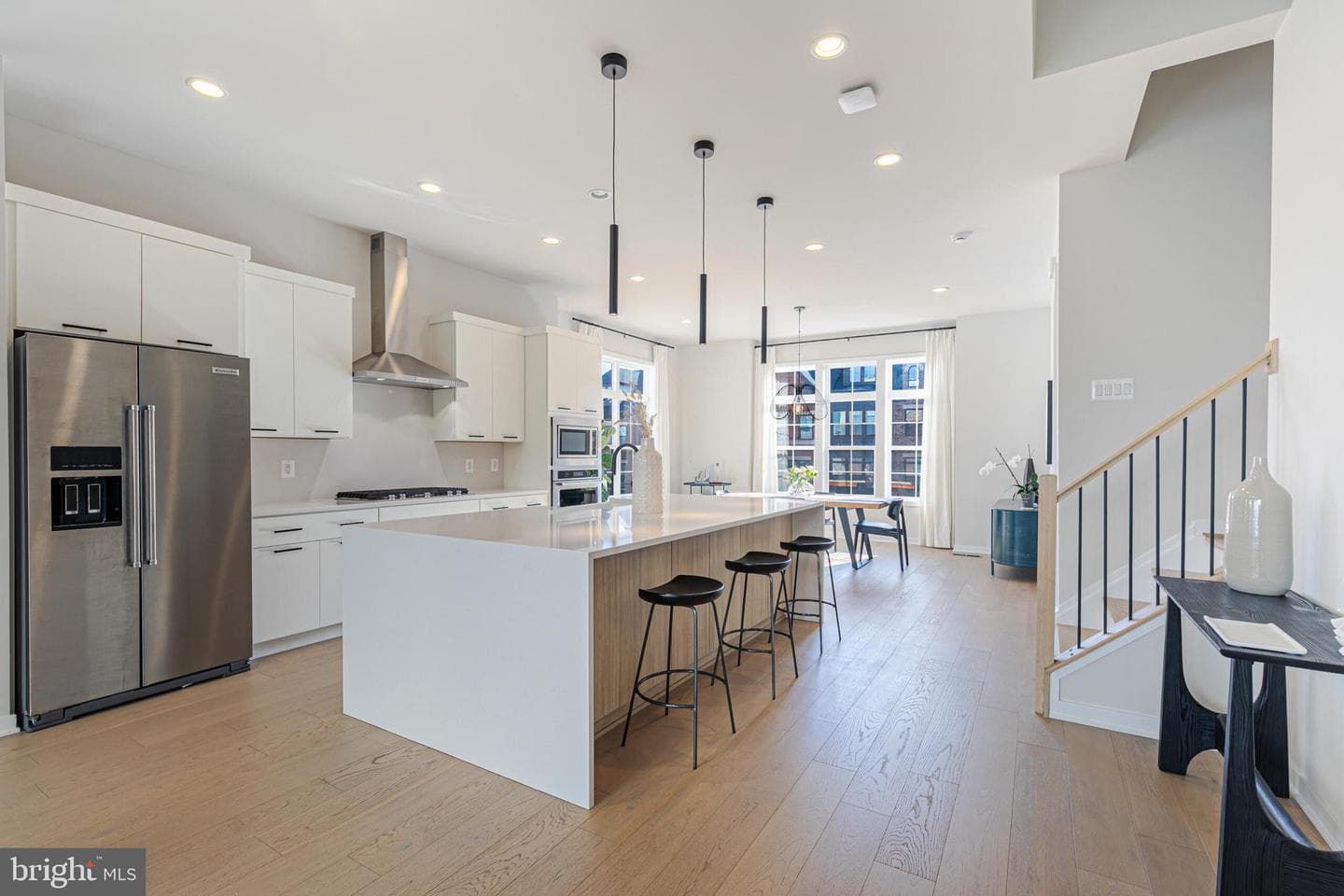 43420 Grandmoore Street photo 9