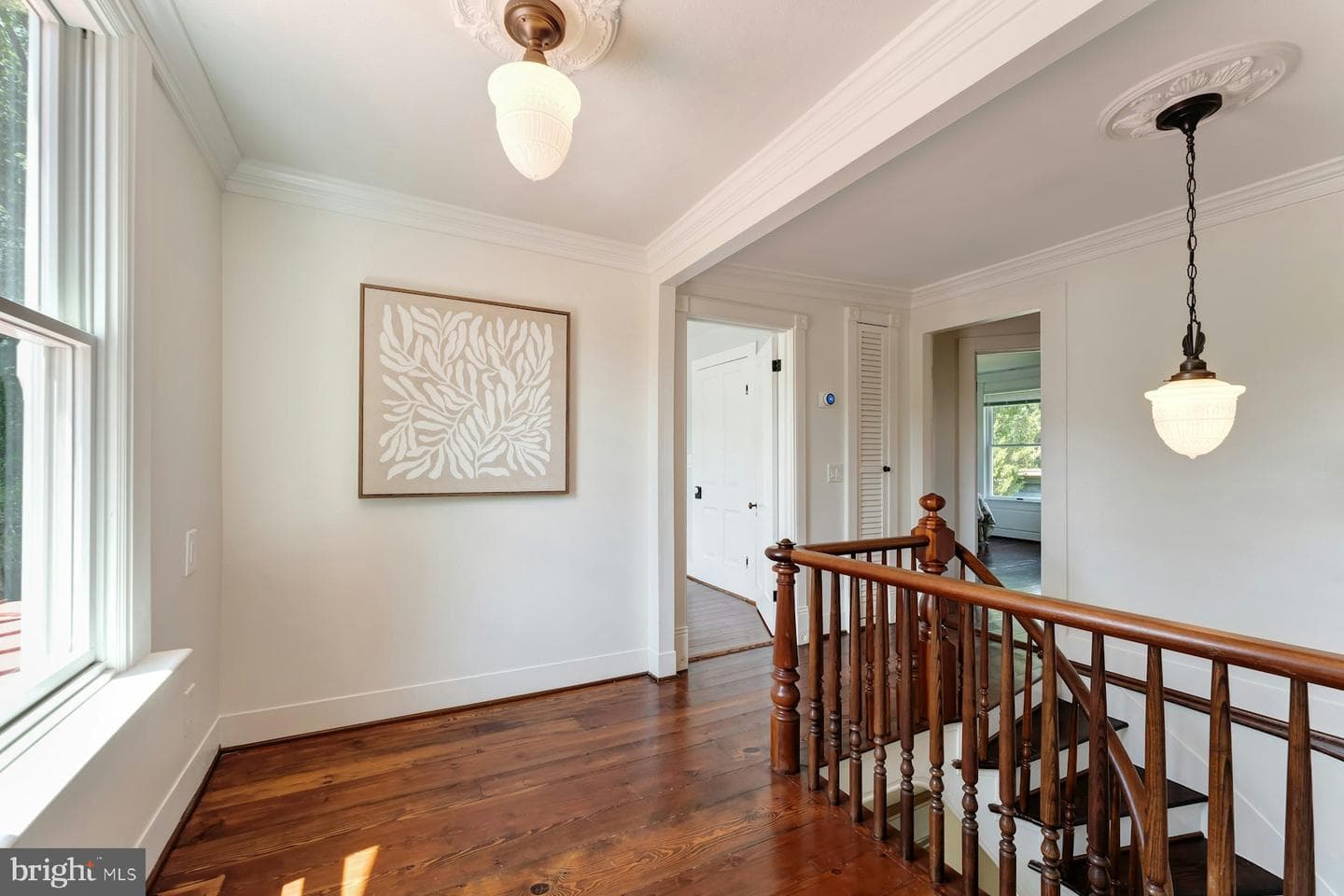 120 W Colonial Highway photo 33