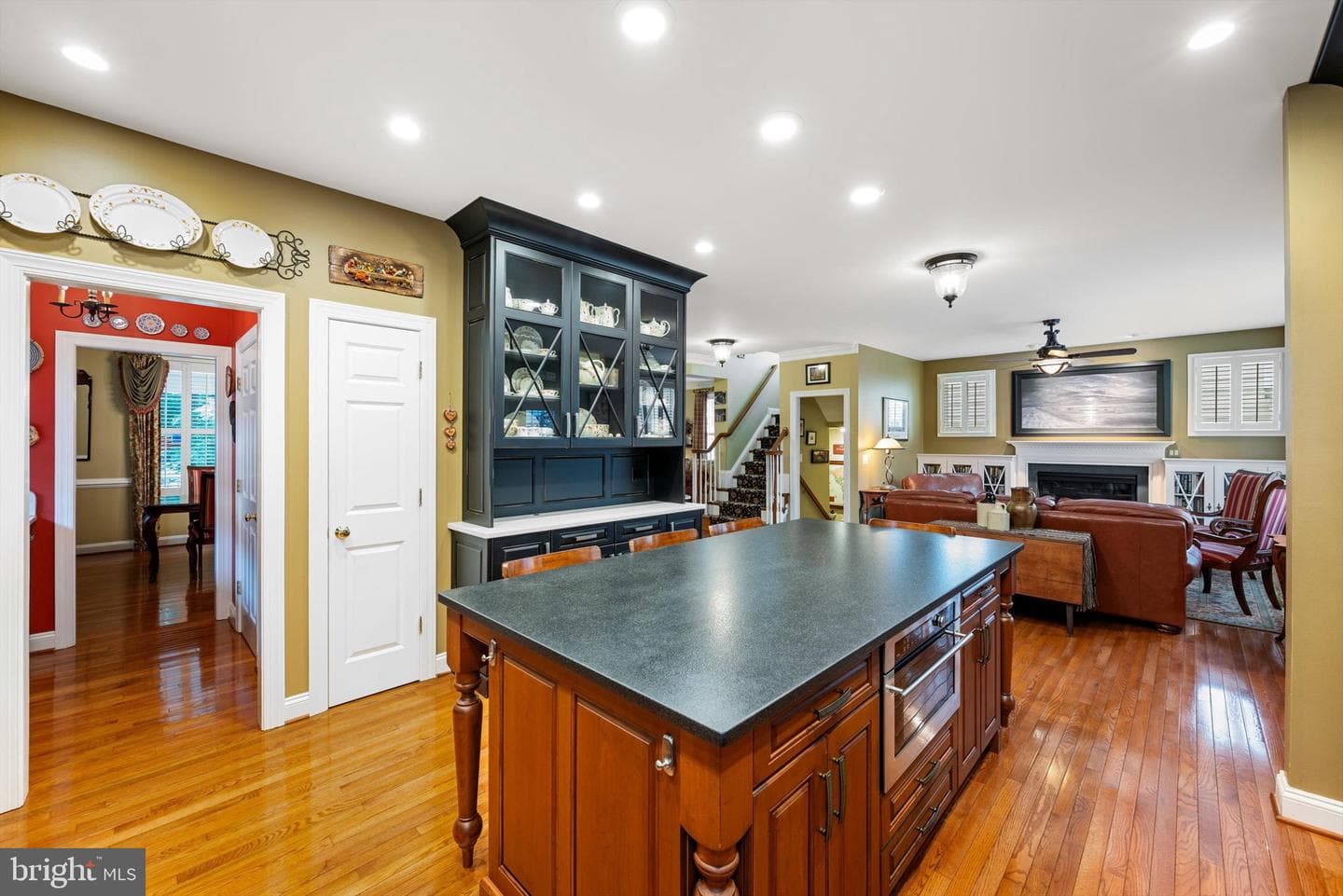 150 Amalfi Court photo 19