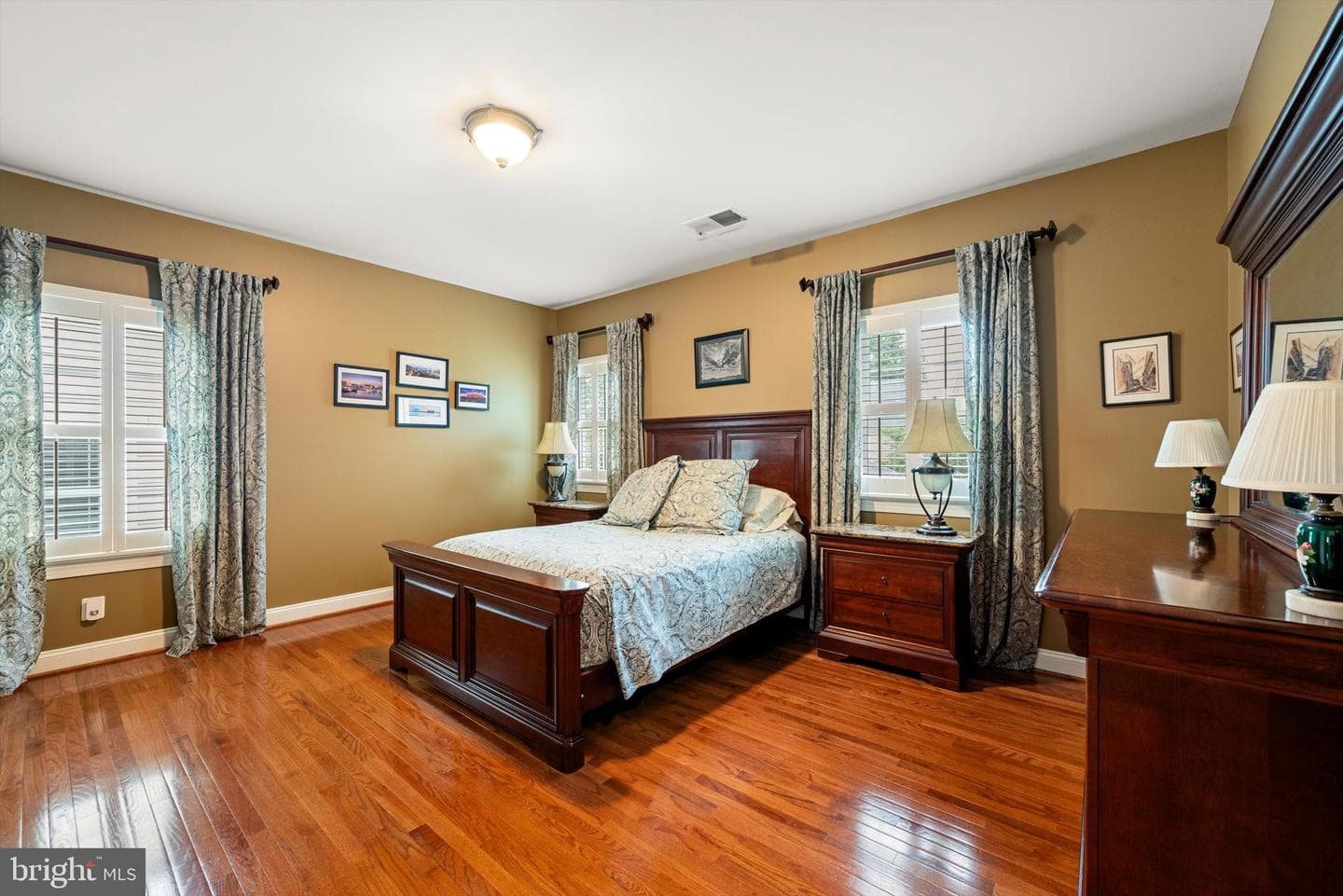 150 Amalfi Court photo 27