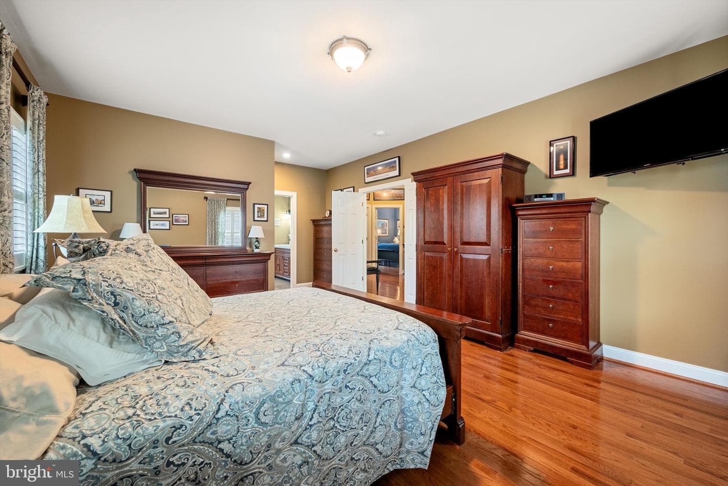 150 Amalfi Court photo 28
