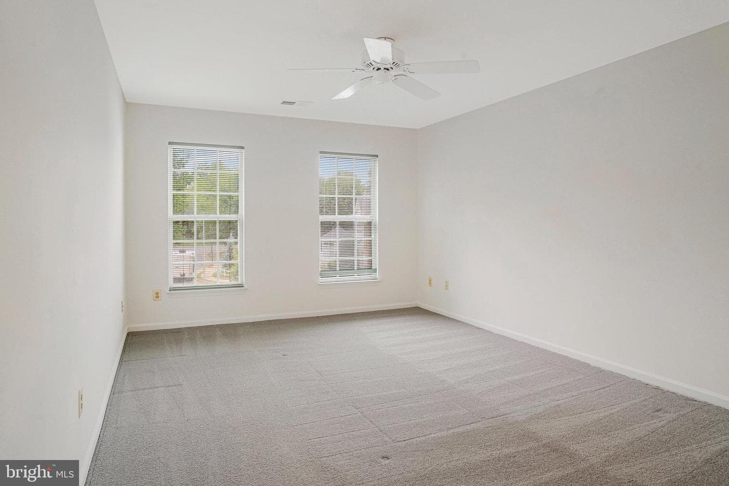 407 Tracy Court NE photo 28