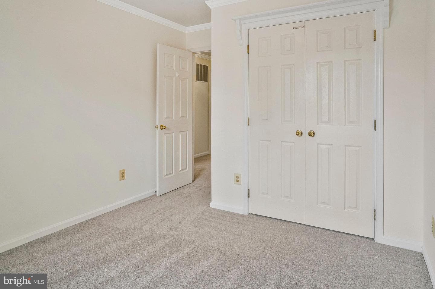 407 Tracy Court NE photo 29