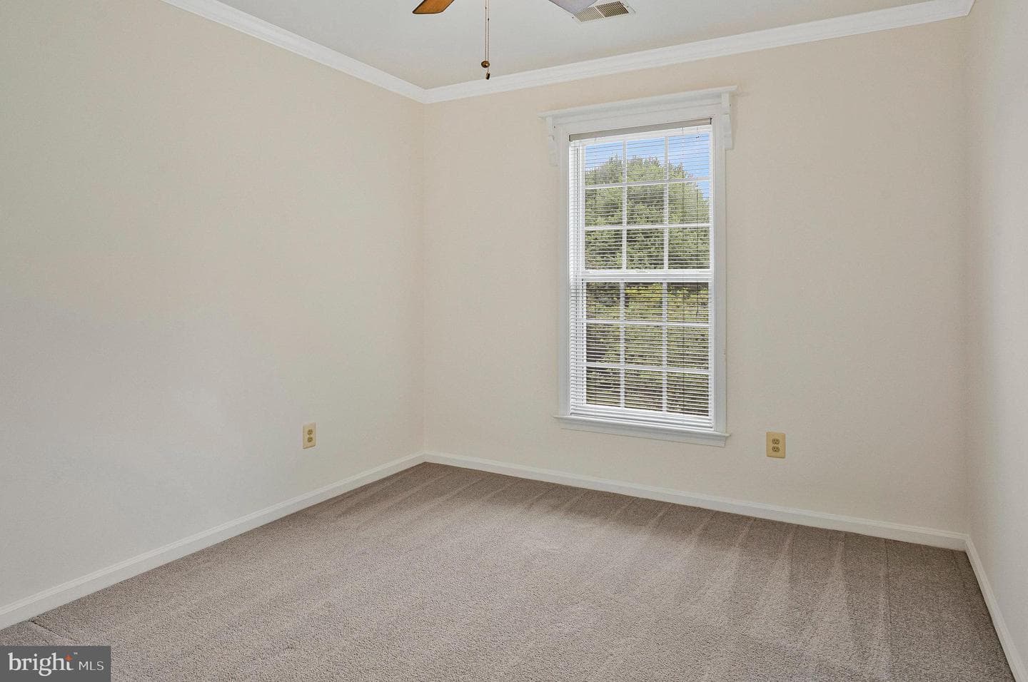 407 Tracy Court NE photo 30