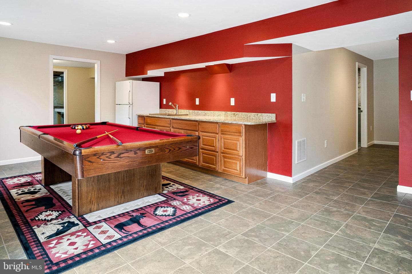 407 Tracy Court NE photo 39