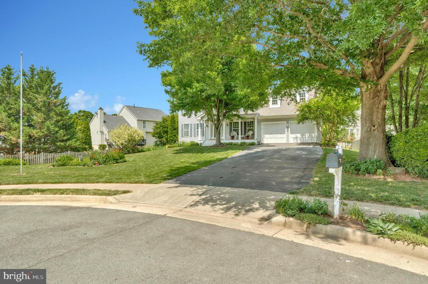 407 Tracy Court NE photo 4