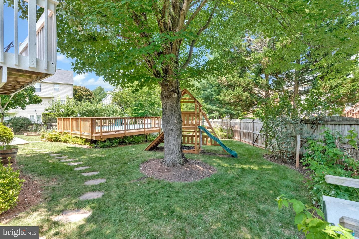 407 Tracy Court NE photo 48
