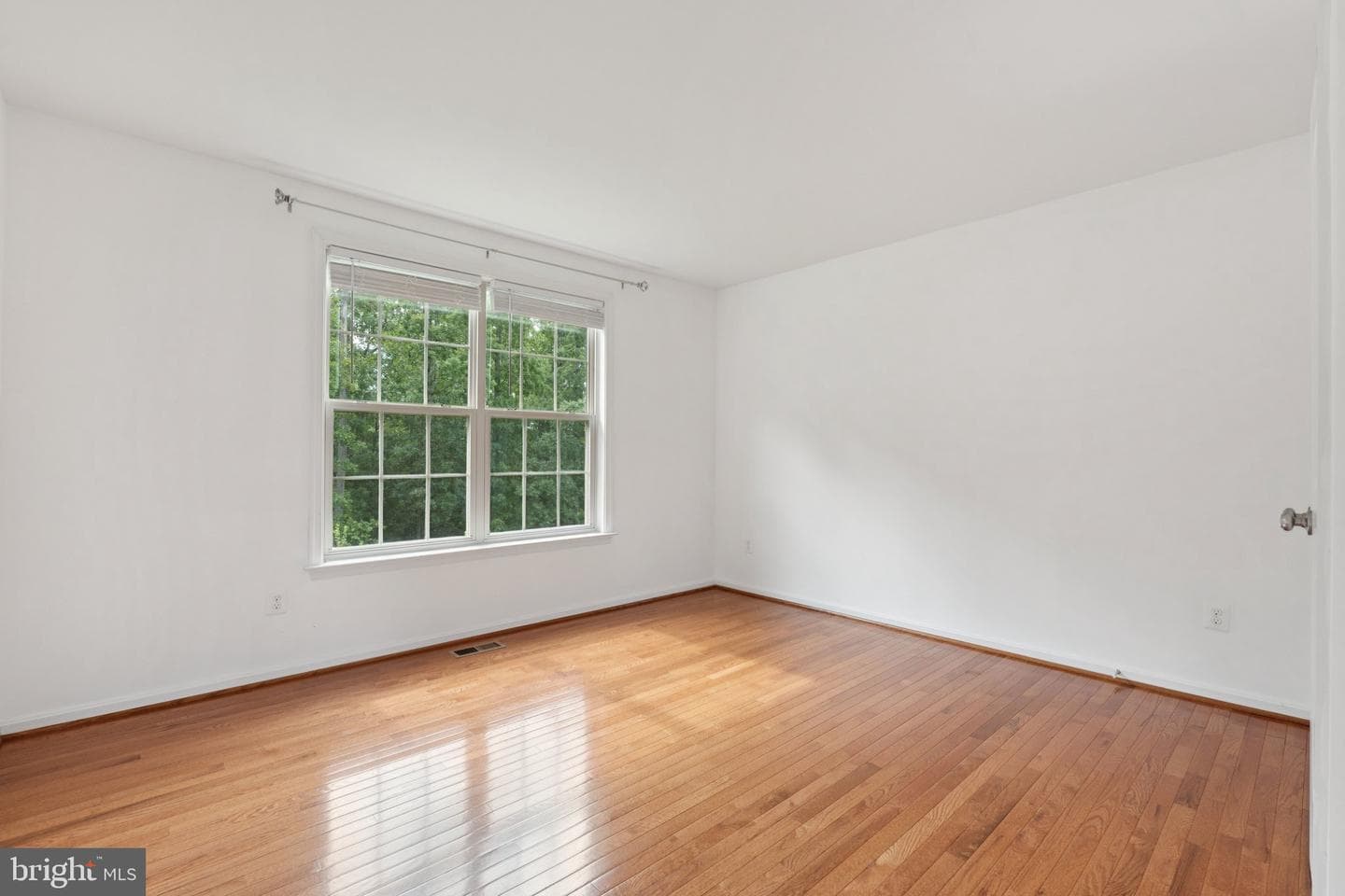 42121 Oak Crest Circle photo 21