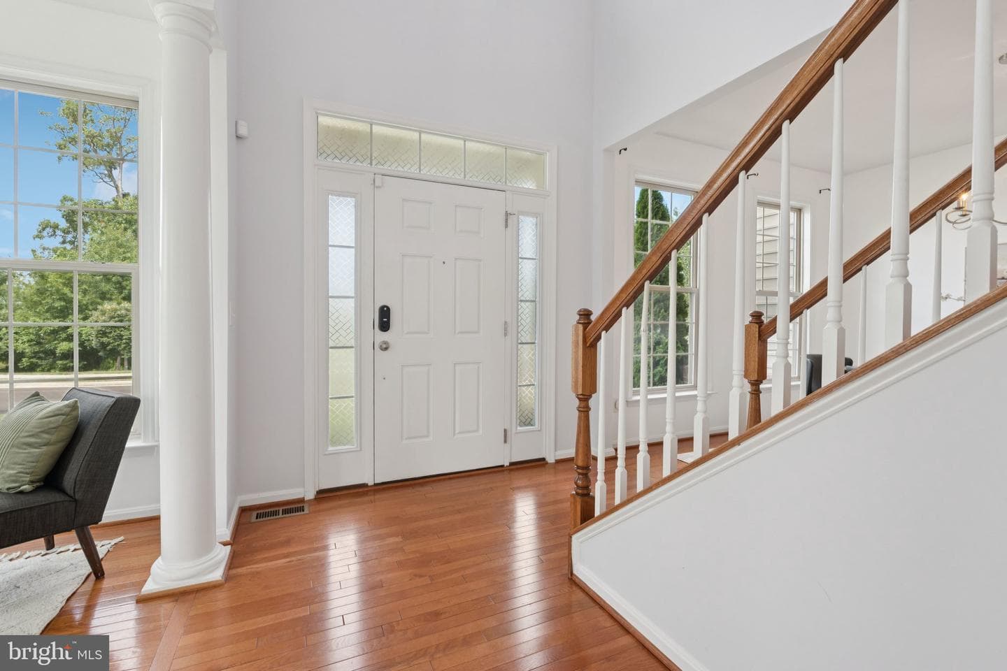 42121 Oak Crest Circle photo 5