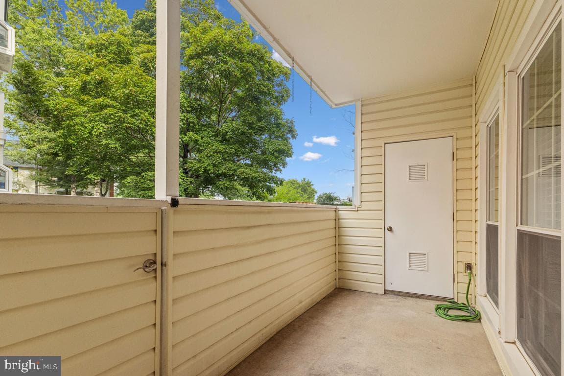 678 Gateway Drive SE #907 photo 17