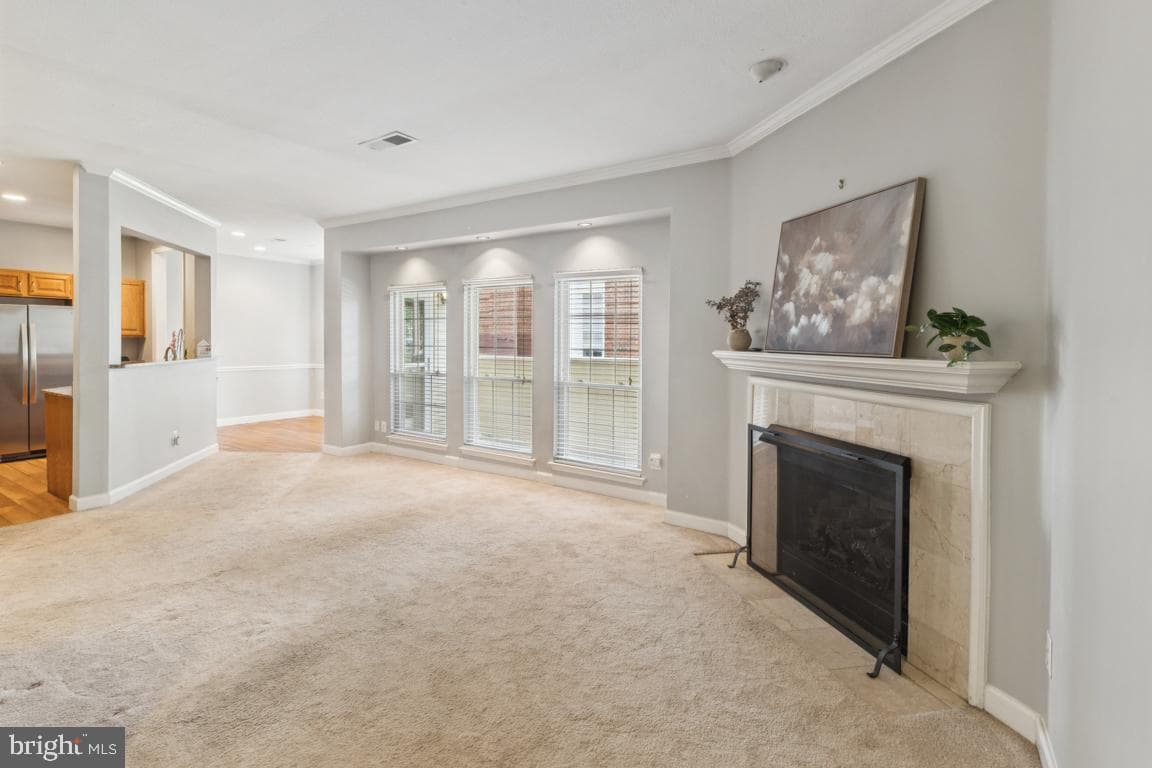 678 Gateway Drive SE #907 photo 4