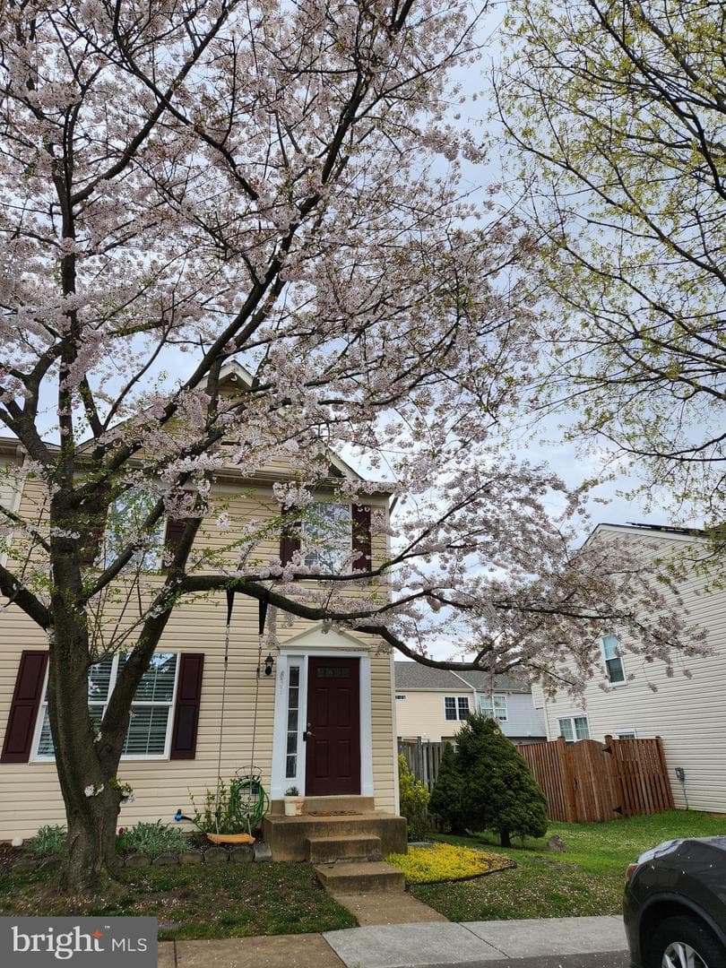 831 Vanderbilt Terrace SE photo 4