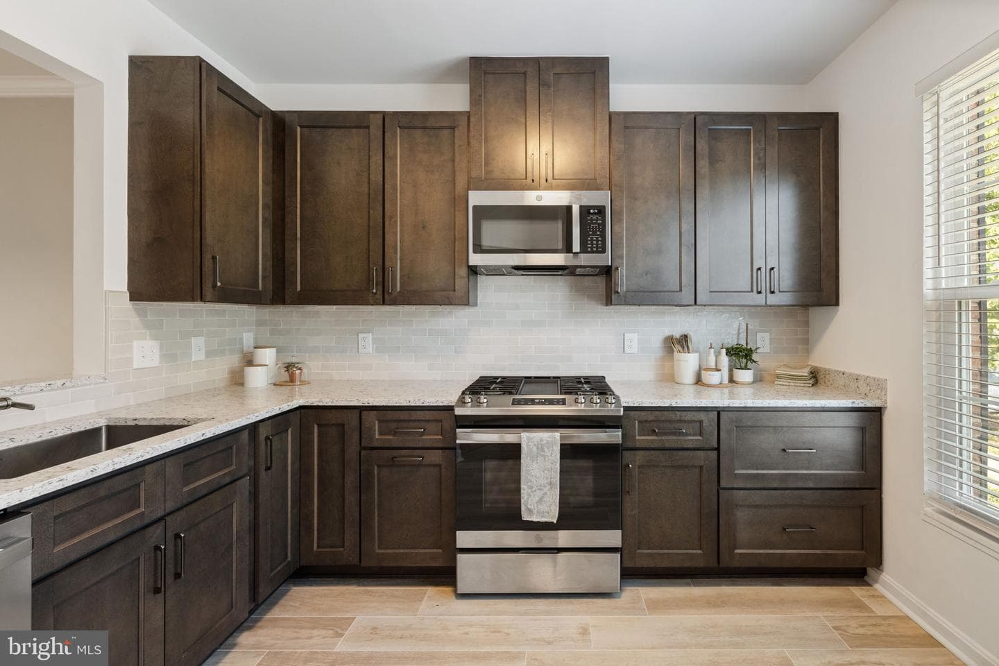 45537 Lake Haven Terrace photo 12