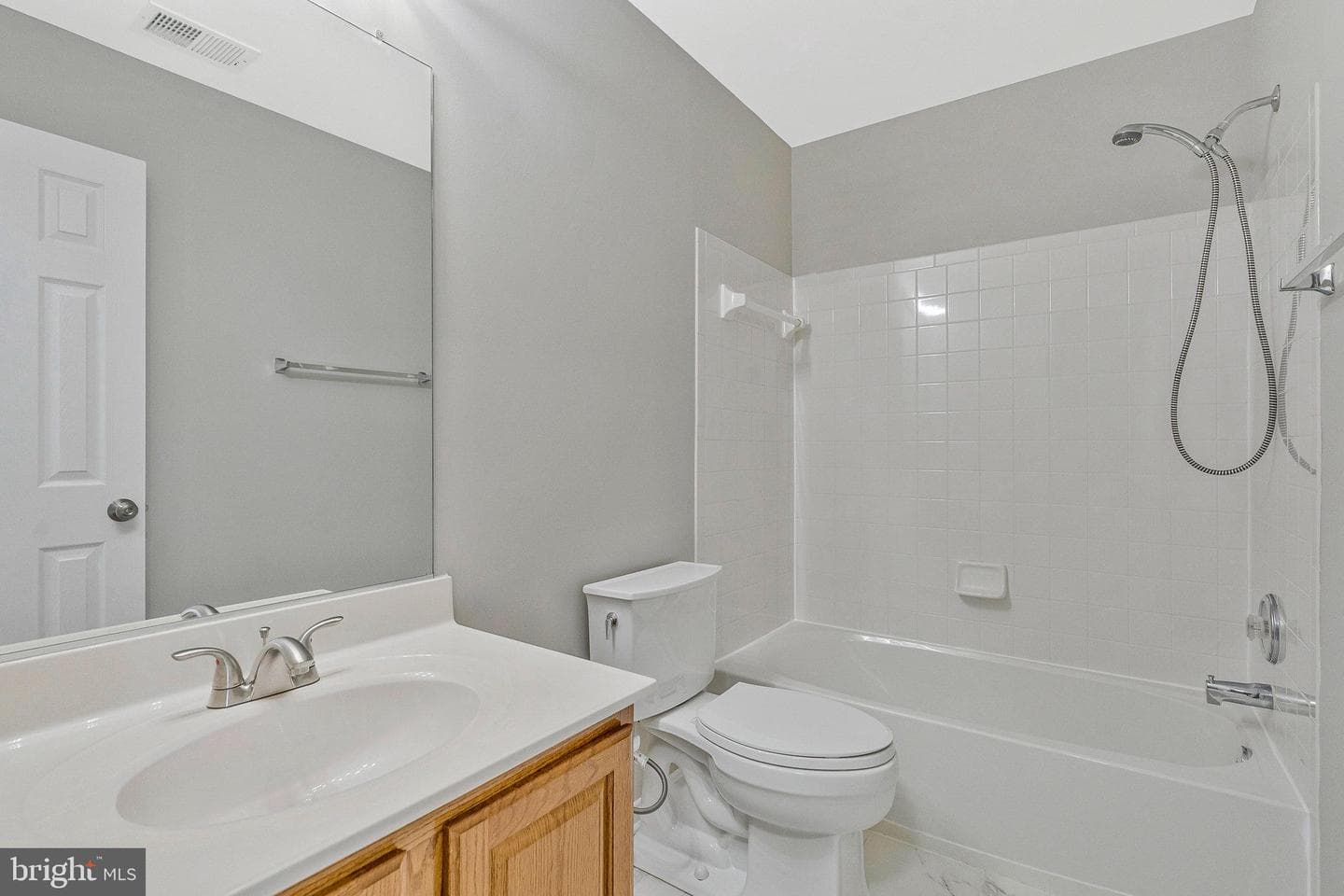 22915 Regent Terrace photo 37
