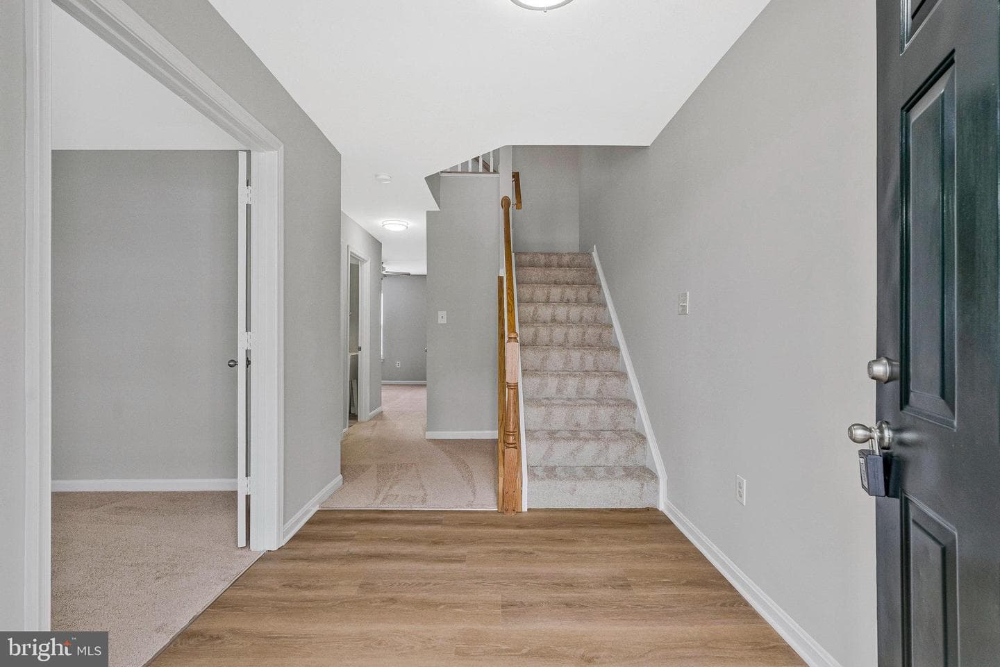 22915 Regent Terrace photo 7