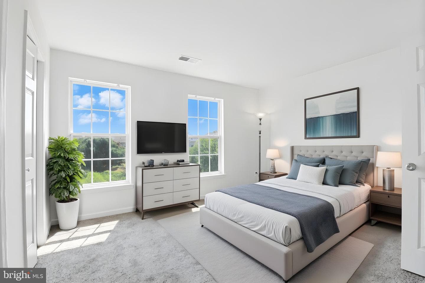 20943 Colecroft Square photo 28