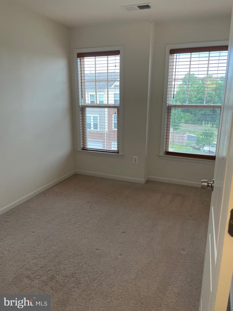 43302 Foyt Terrace photo 11