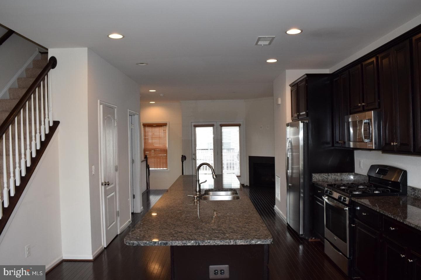 43302 Foyt Terrace photo 5