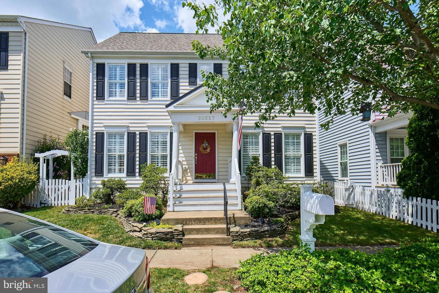 20357 Hartwell Street photo 3