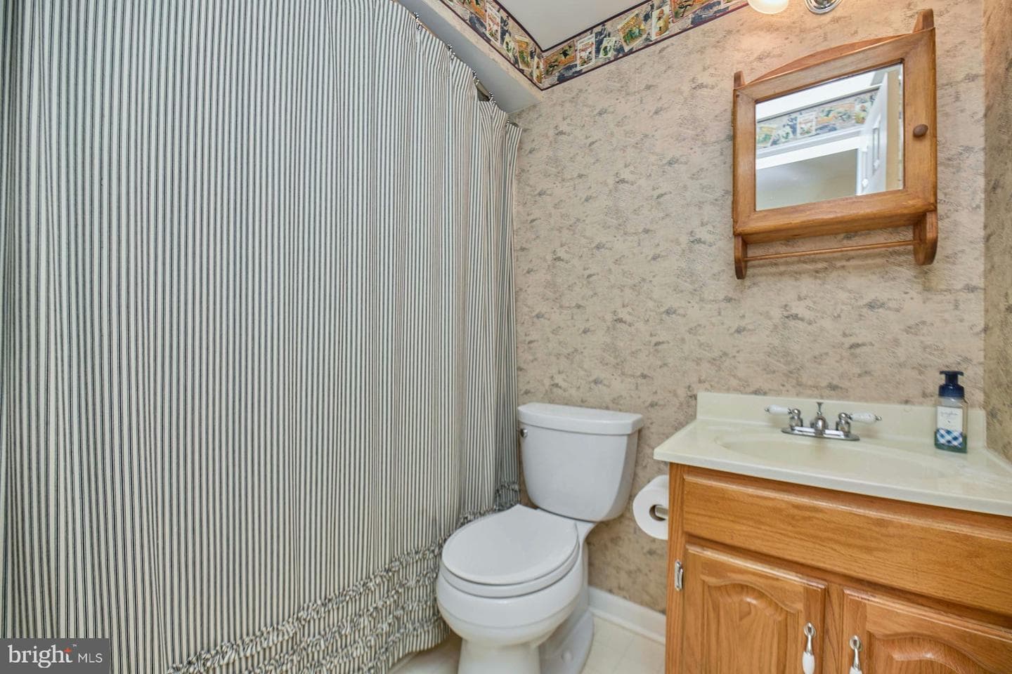 20357 Hartwell Street photo 39