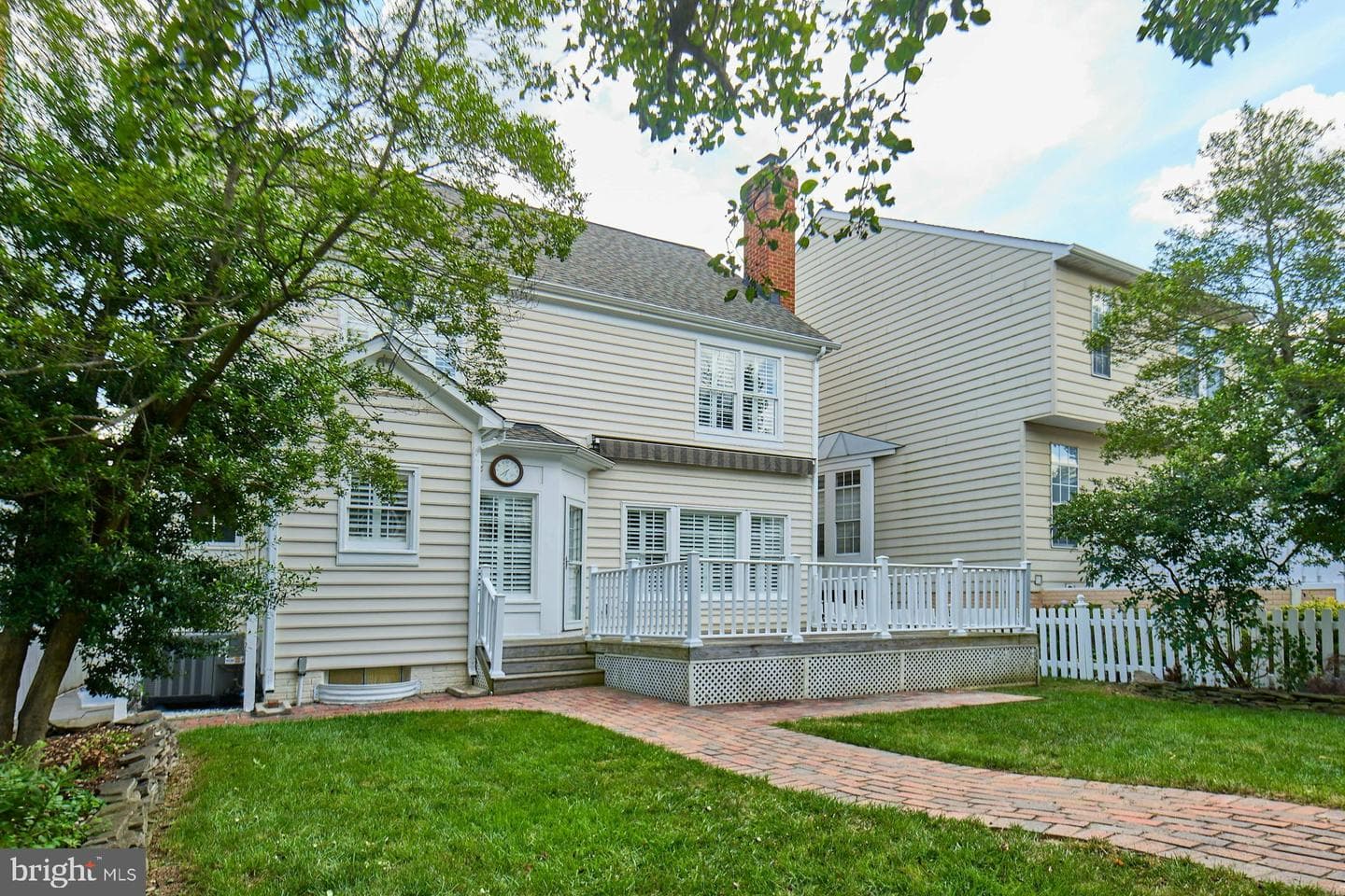20357 Hartwell Street photo 51