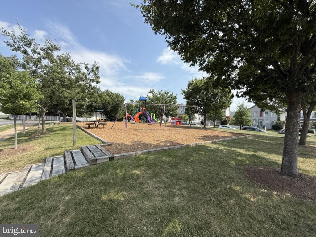 20357 Hartwell Street photo 59