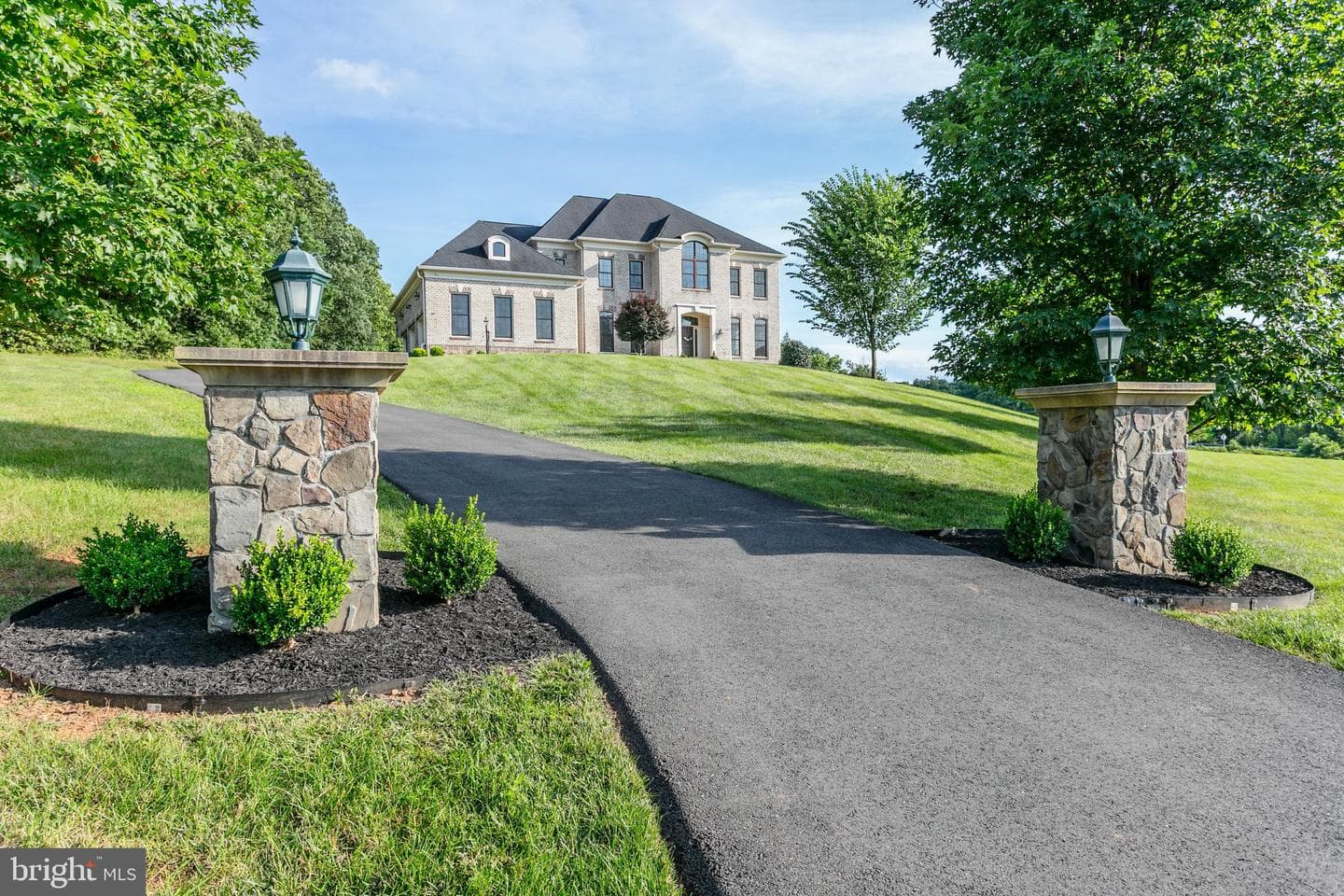 17038 Grindstone Court photo 4
