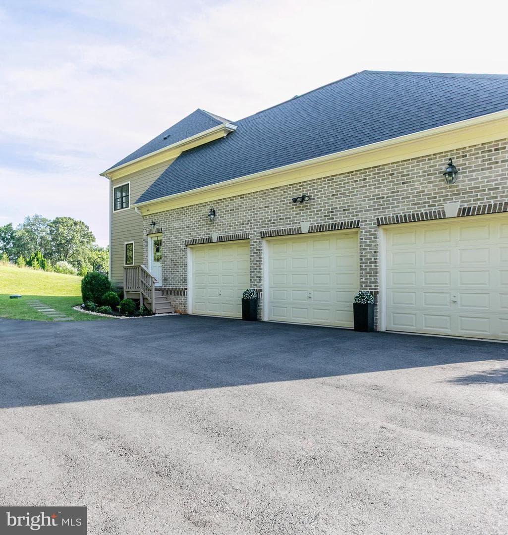 17038 Grindstone Court photo 86