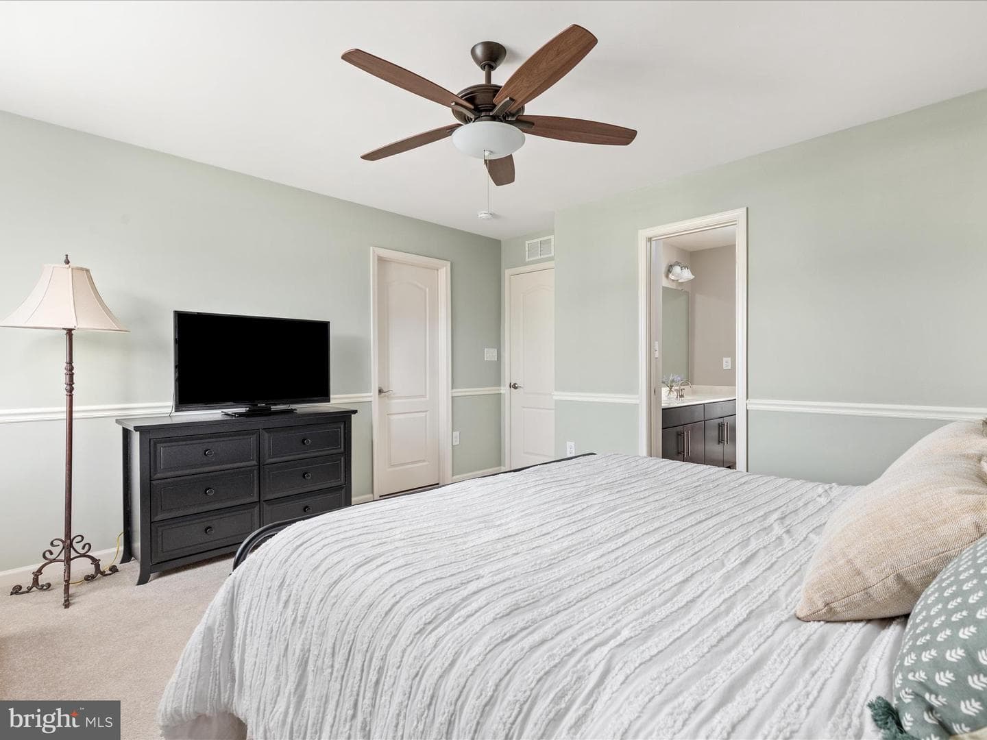 42242 Fawn Ridge Court photo 40