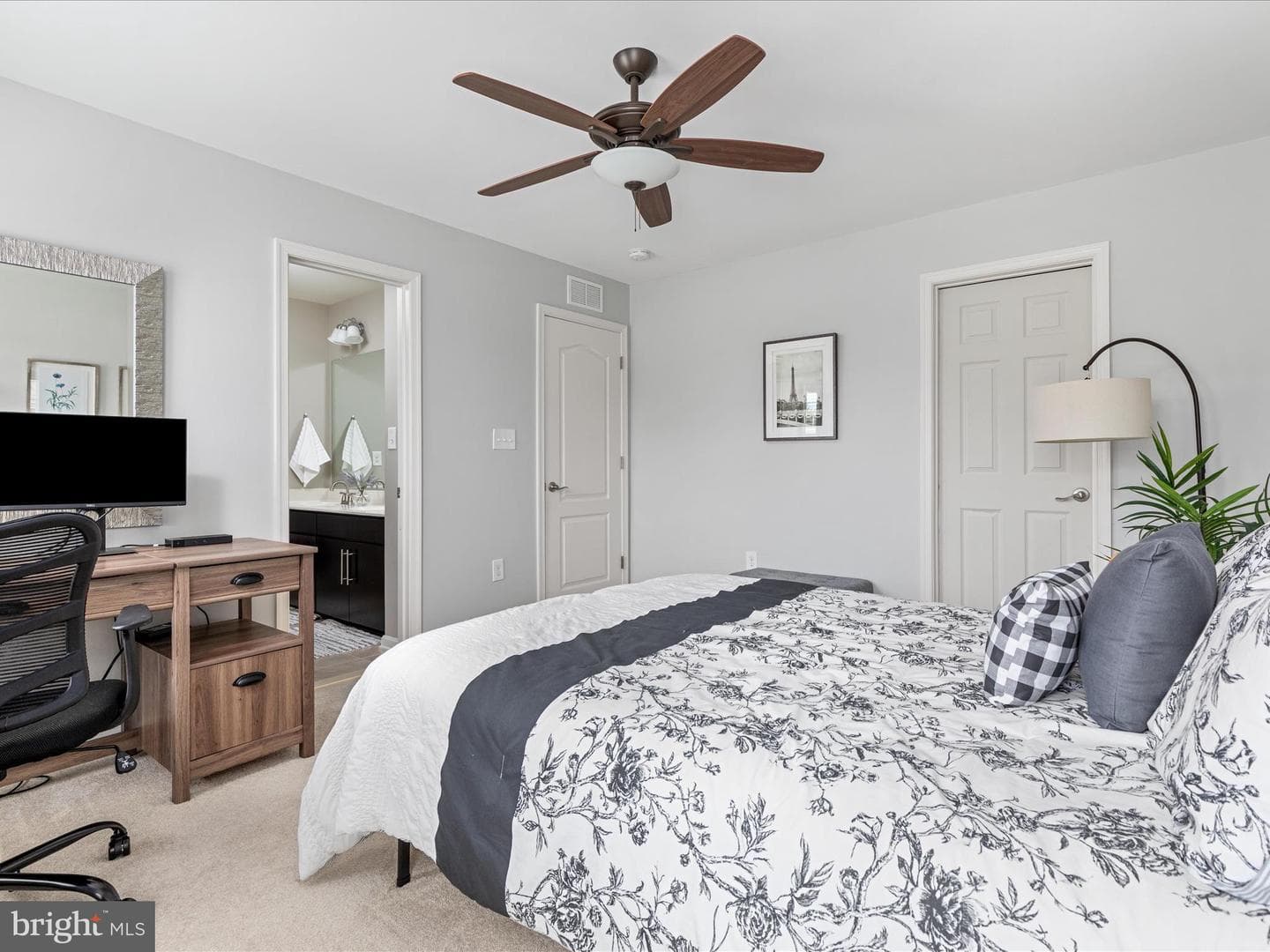 42242 Fawn Ridge Court photo 43