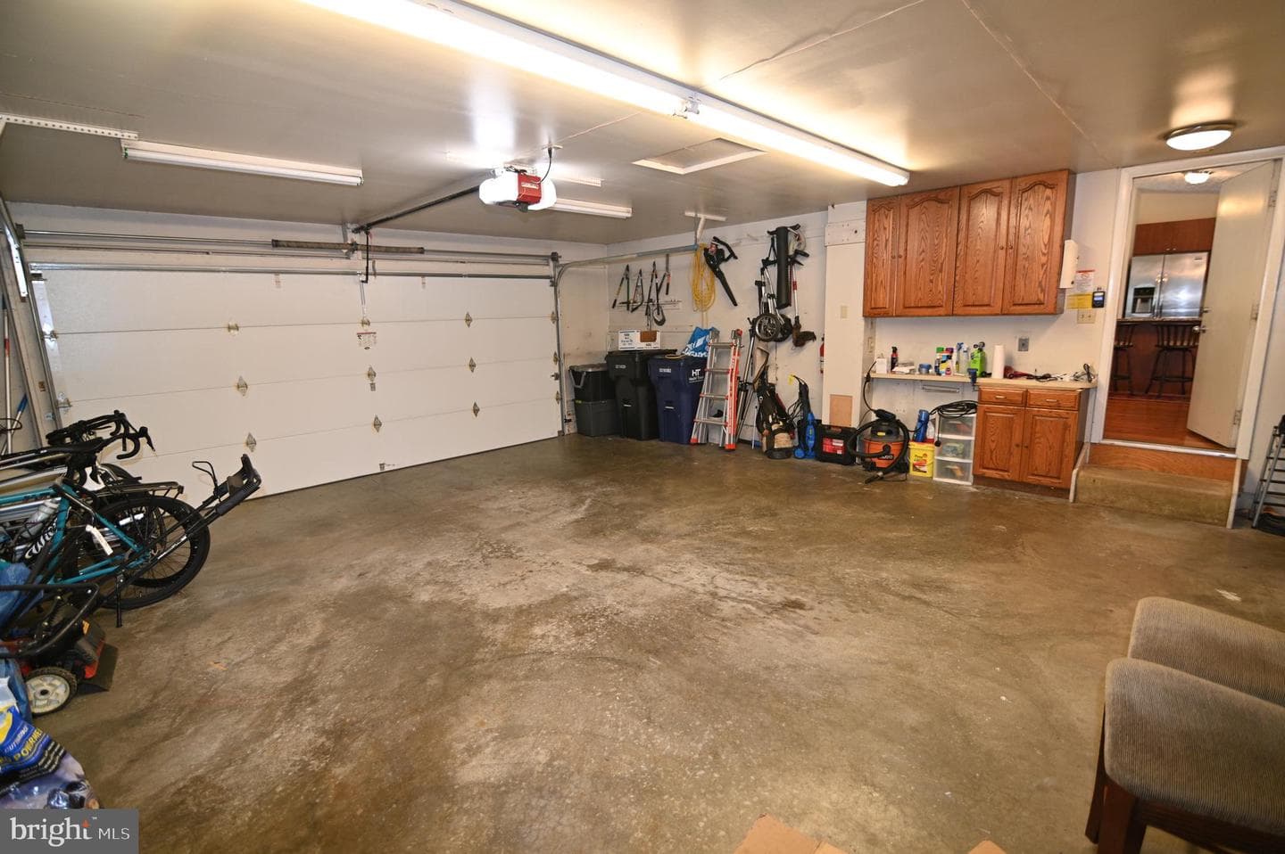104 Silverleaf Court photo 38