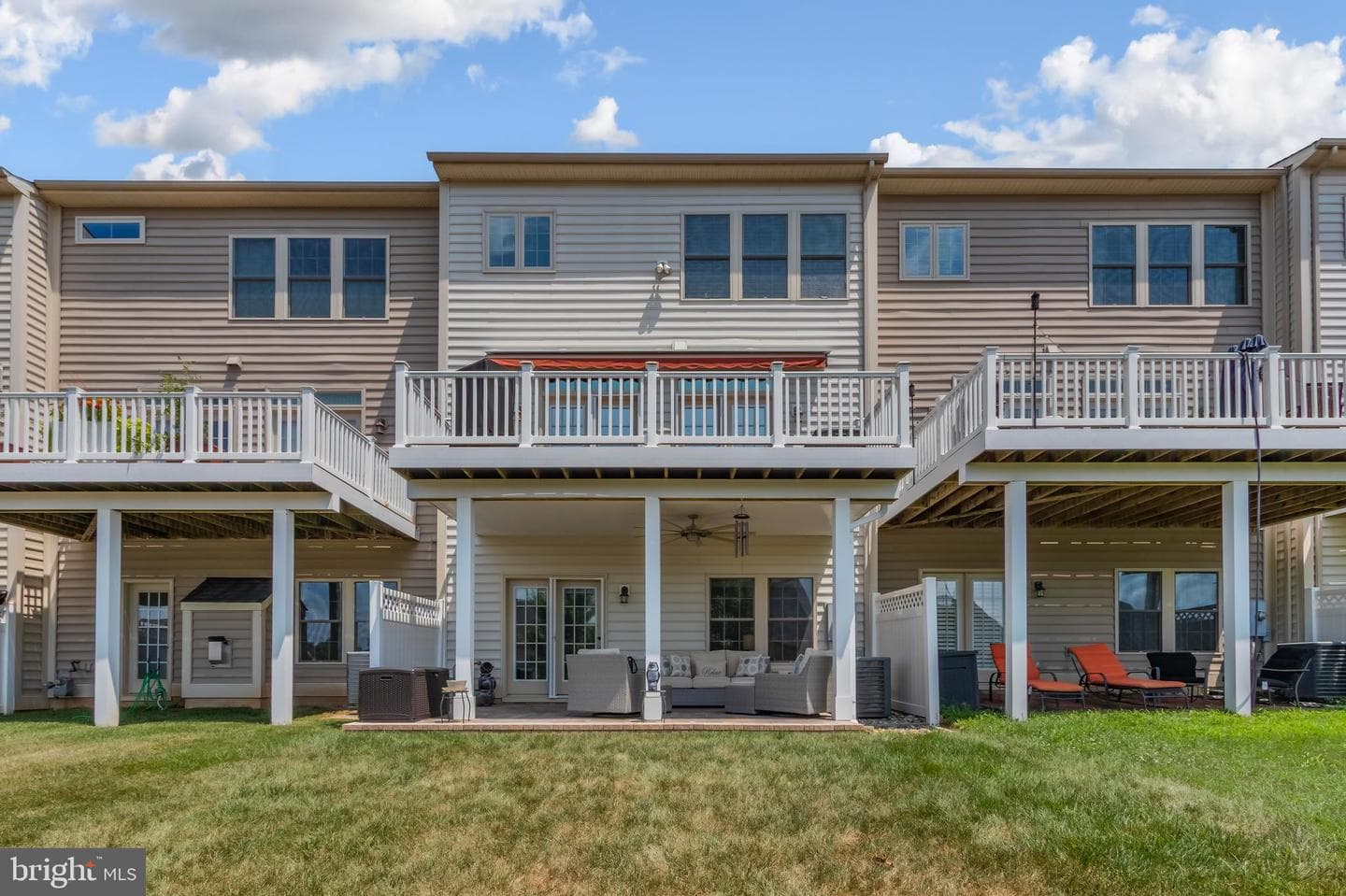 26065 Huntwick Glen Square photo 15
