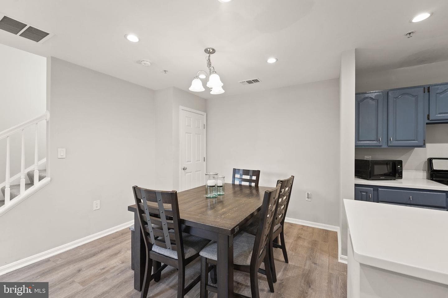 43573 Patching Pond Square photo 16