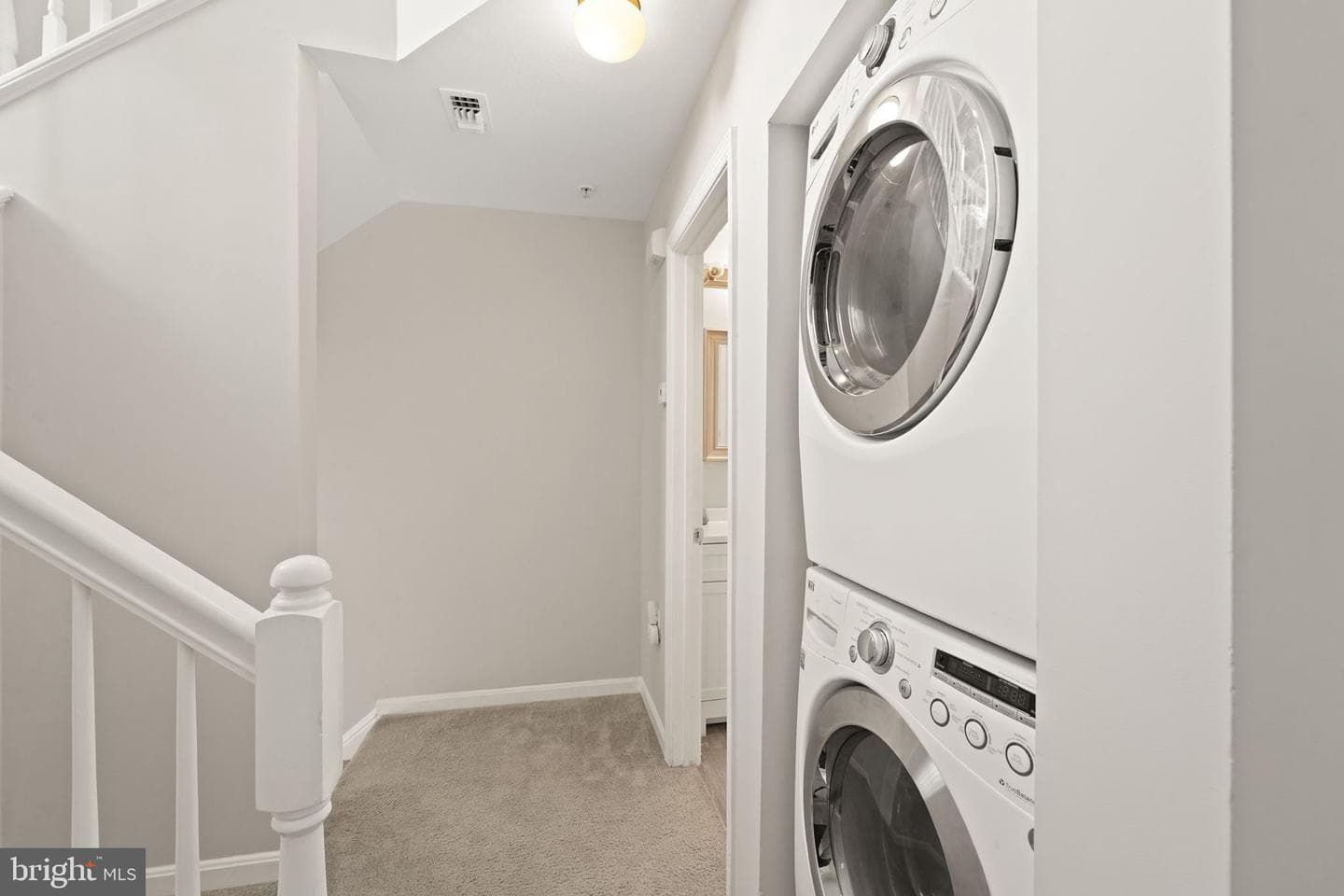43573 Patching Pond Square photo 23