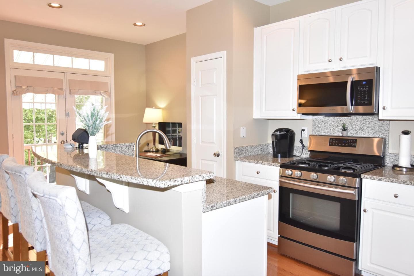 44257 Suscon Square photo 11