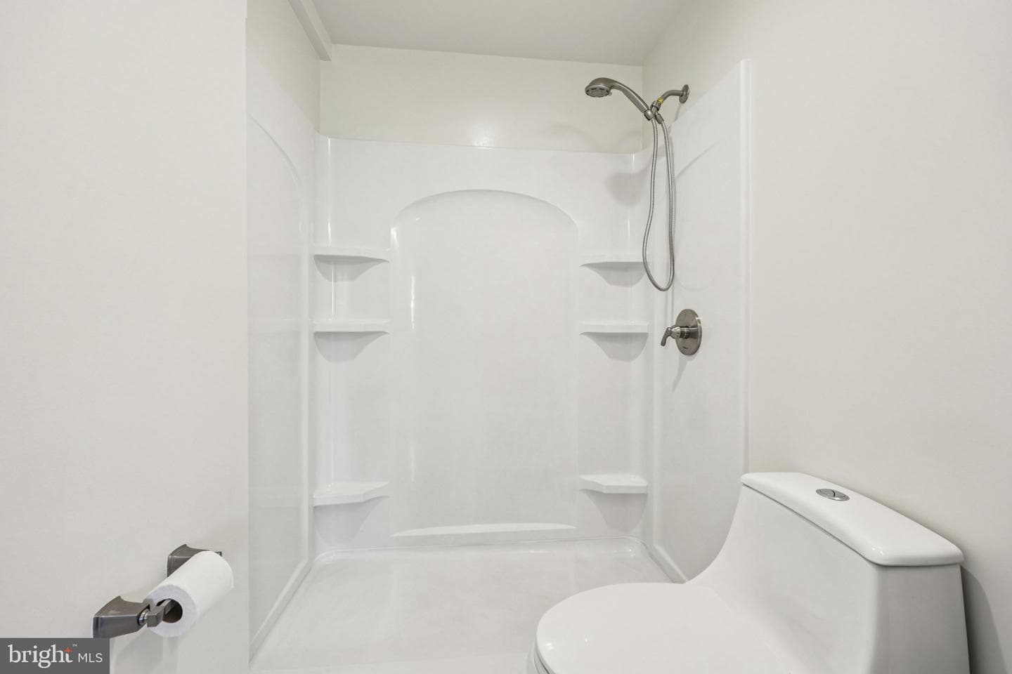 500 Giles Place photo 27