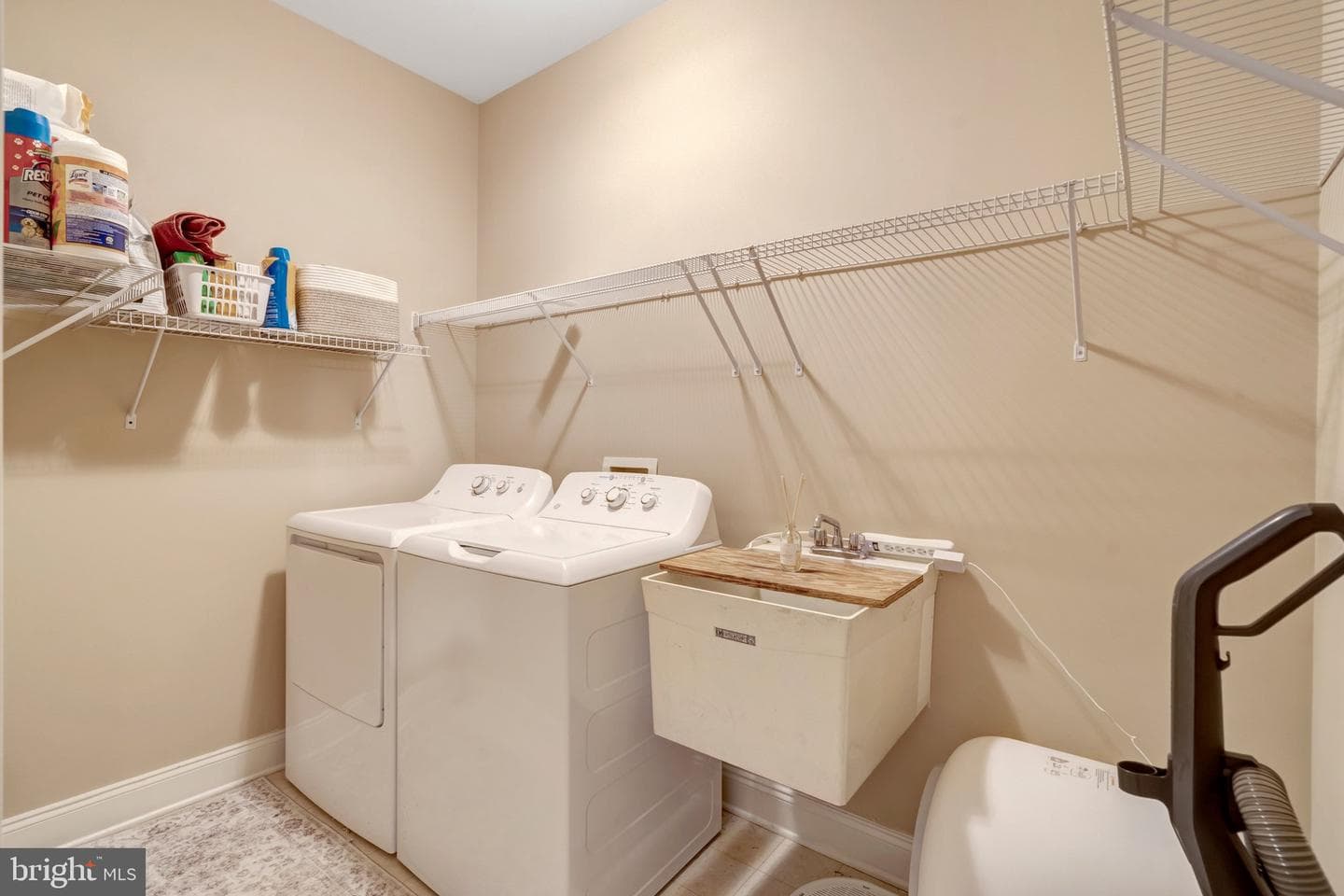 25675 Tremaine Terrace photo 29