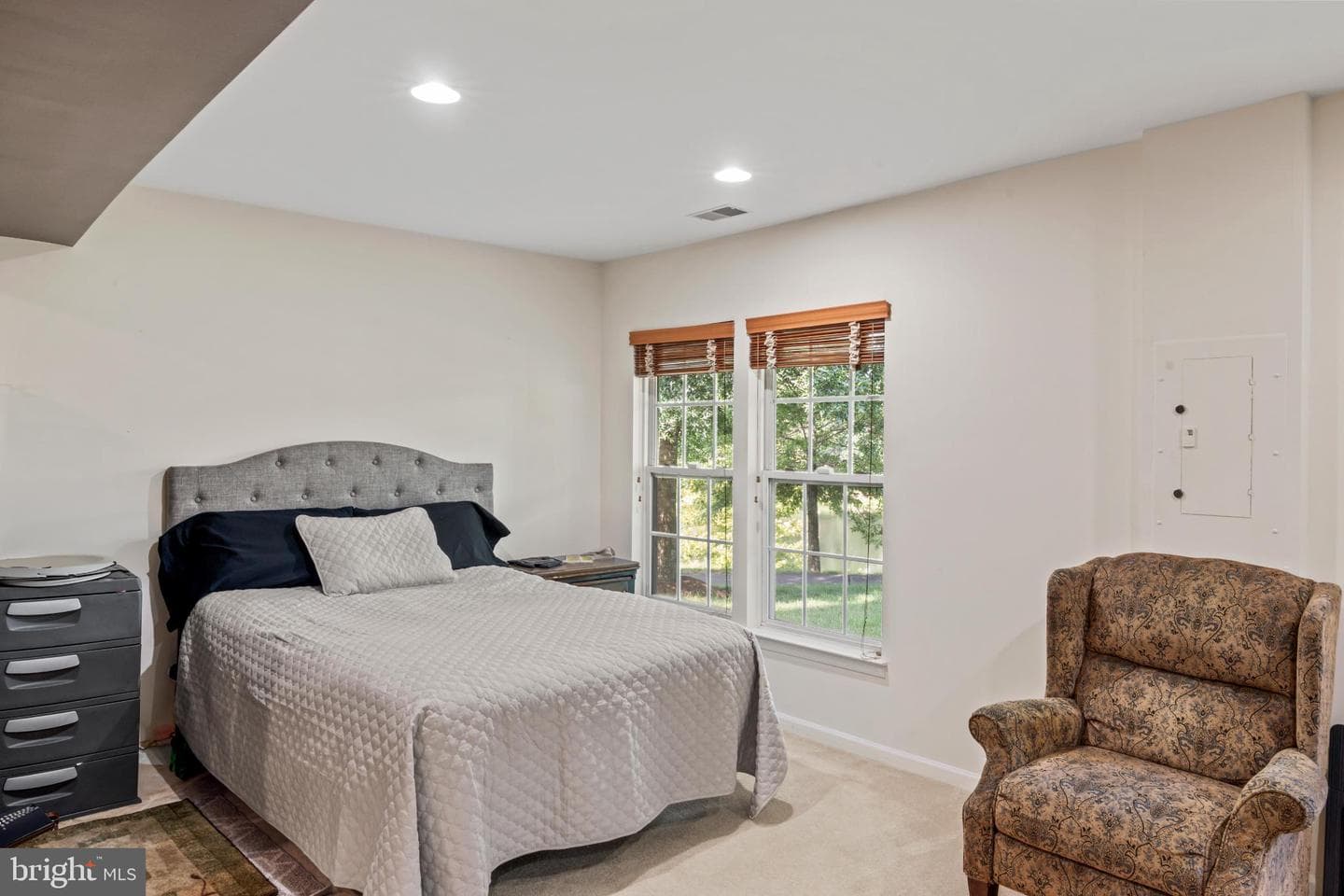 25445 Elm Terrace photo 32