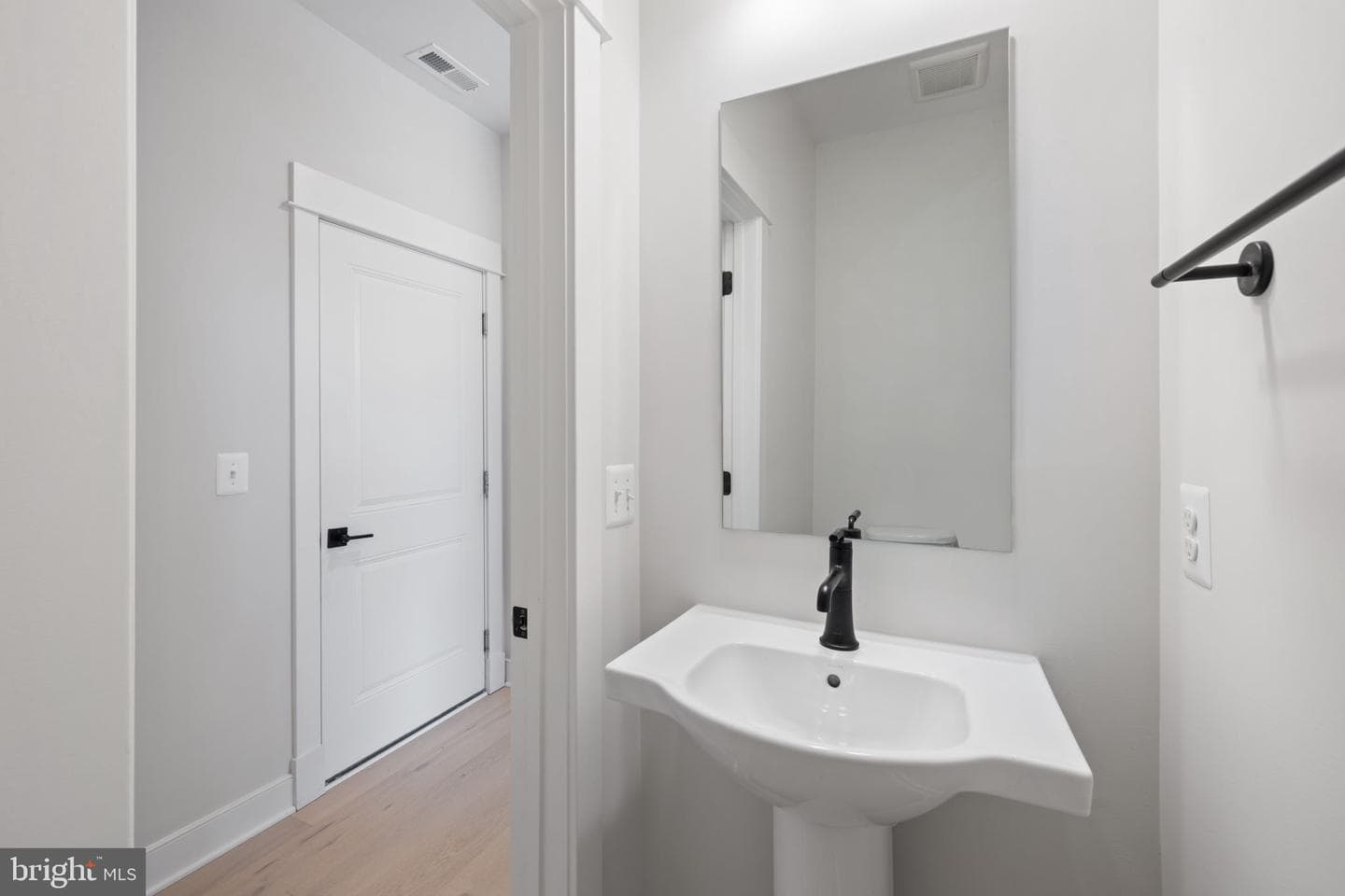 23156 Horseshoe Trail Square photo 7