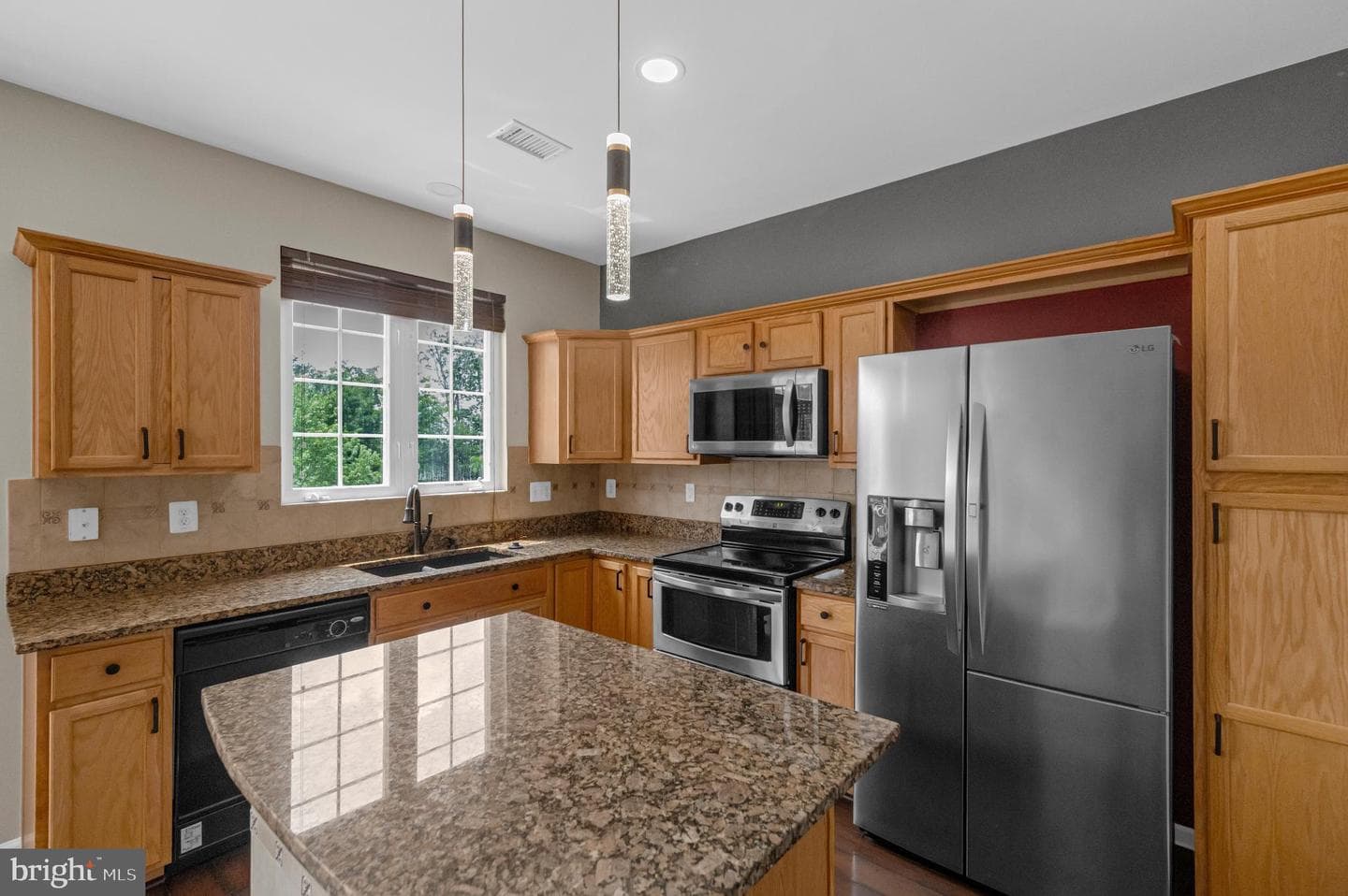 20934 Houseman Terrace photo 10