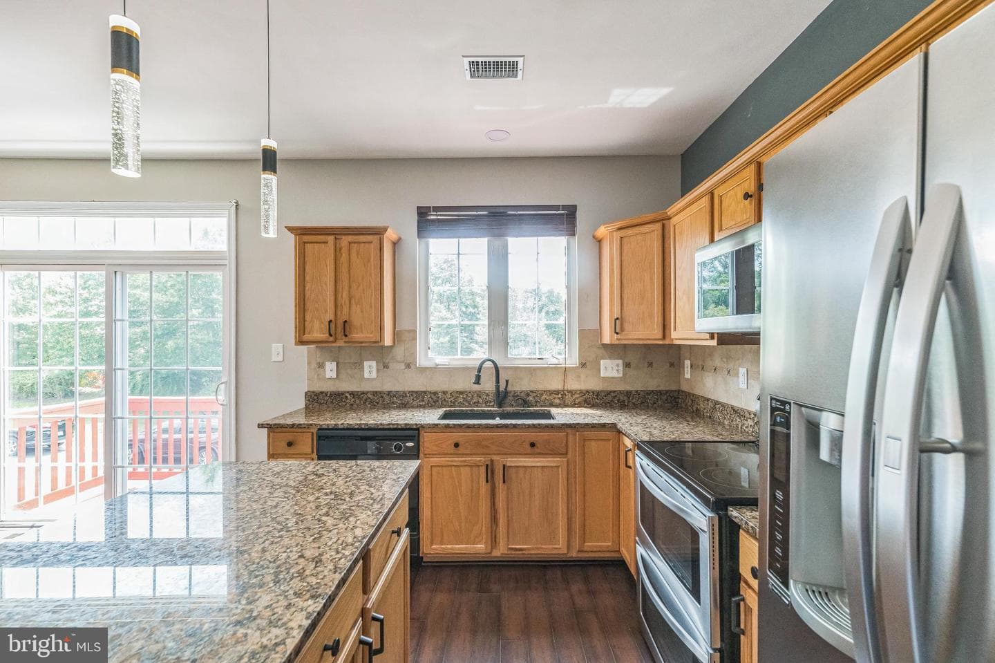 20934 Houseman Terrace photo 11
