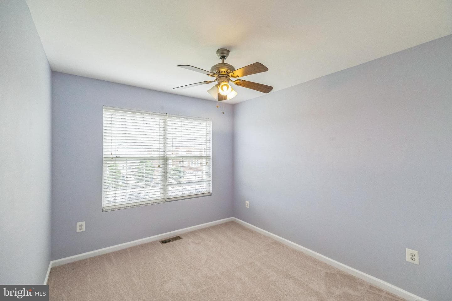 20934 Houseman Terrace photo 23
