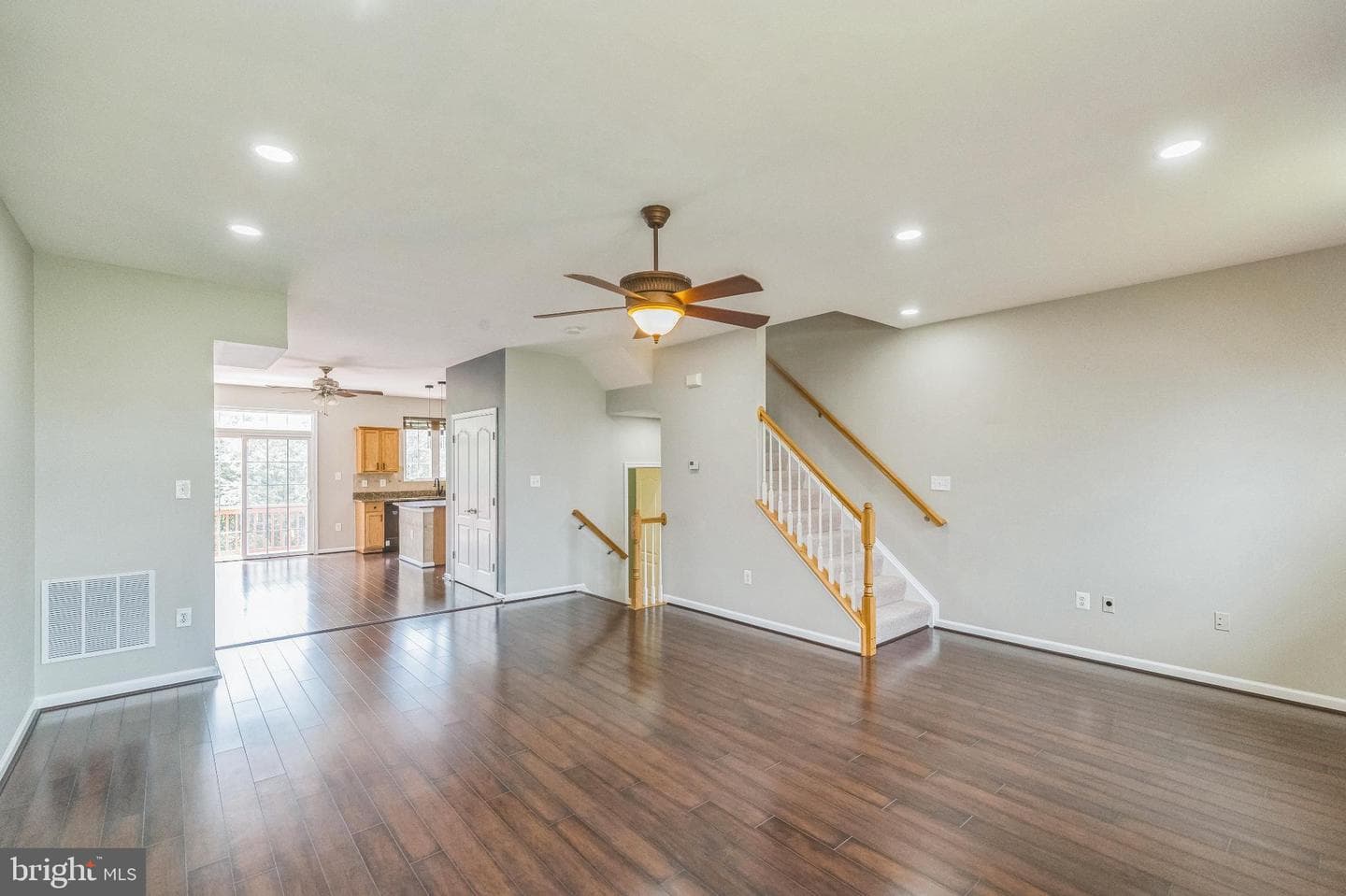 20934 Houseman Terrace photo 5