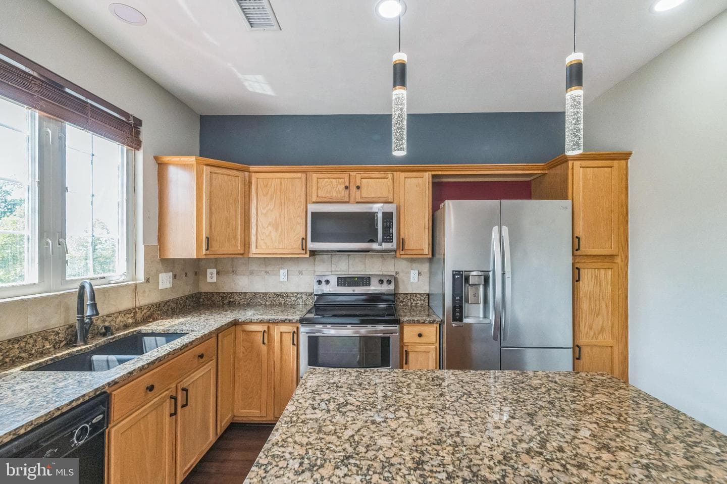 20934 Houseman Terrace photo 8