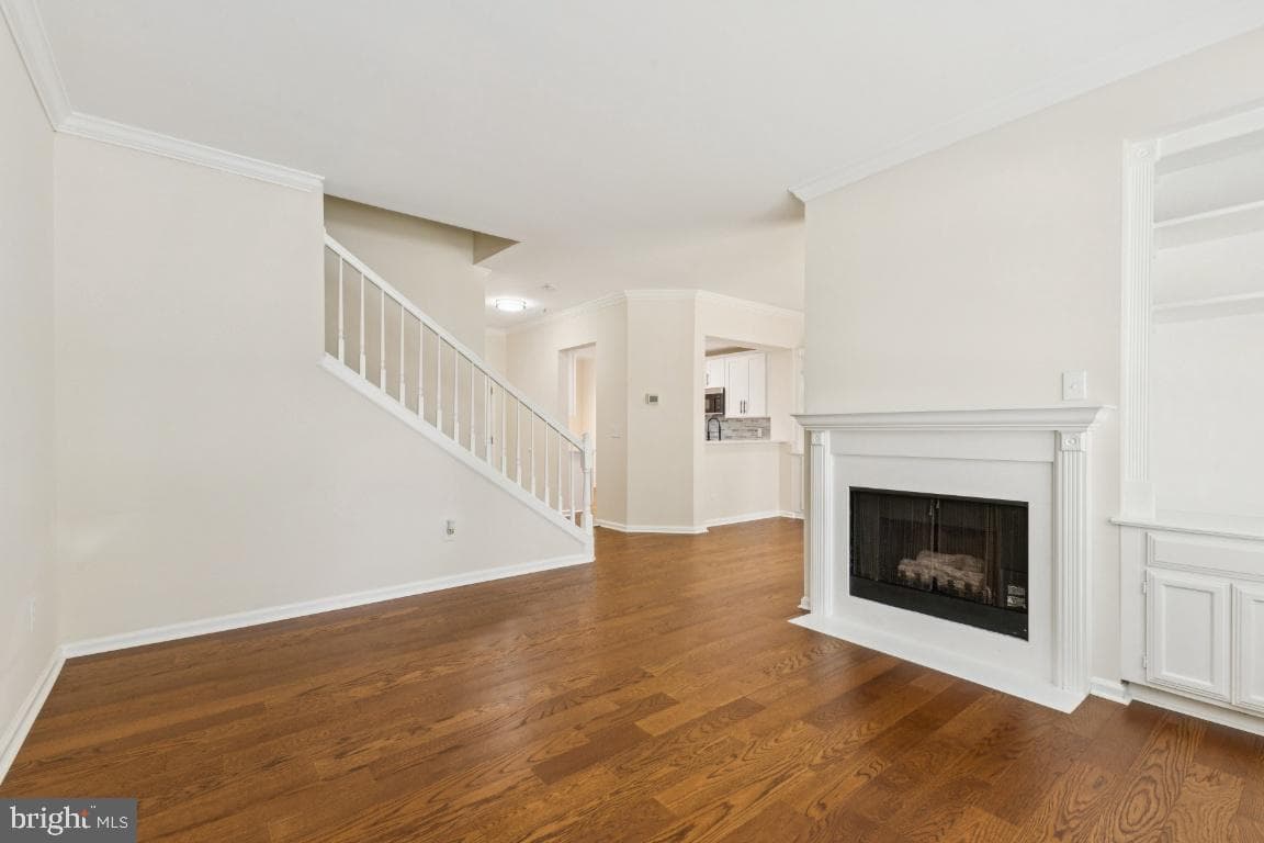 45071 Brae Terrace #103 photo 10