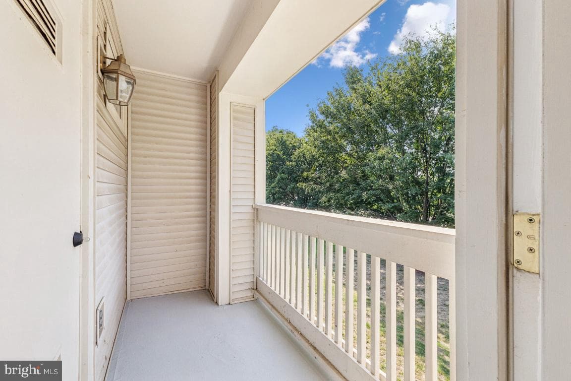 45071 Brae Terrace #103 photo 34