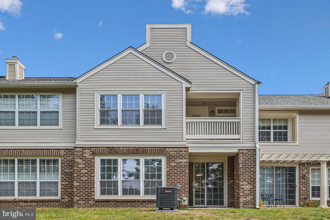 45071 Brae Terrace #103 photo 40